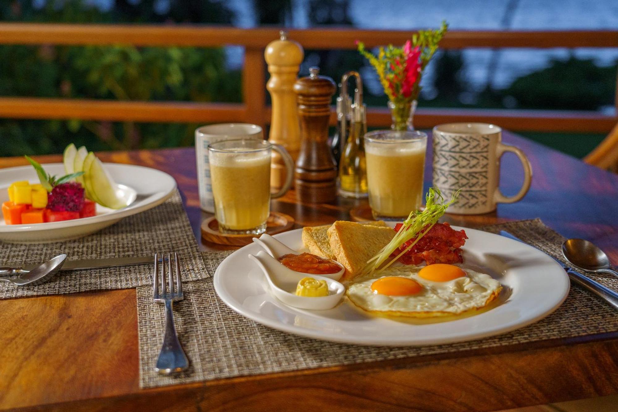 Esquinas Playa Cativo Lodge מראה חיצוני תמונה